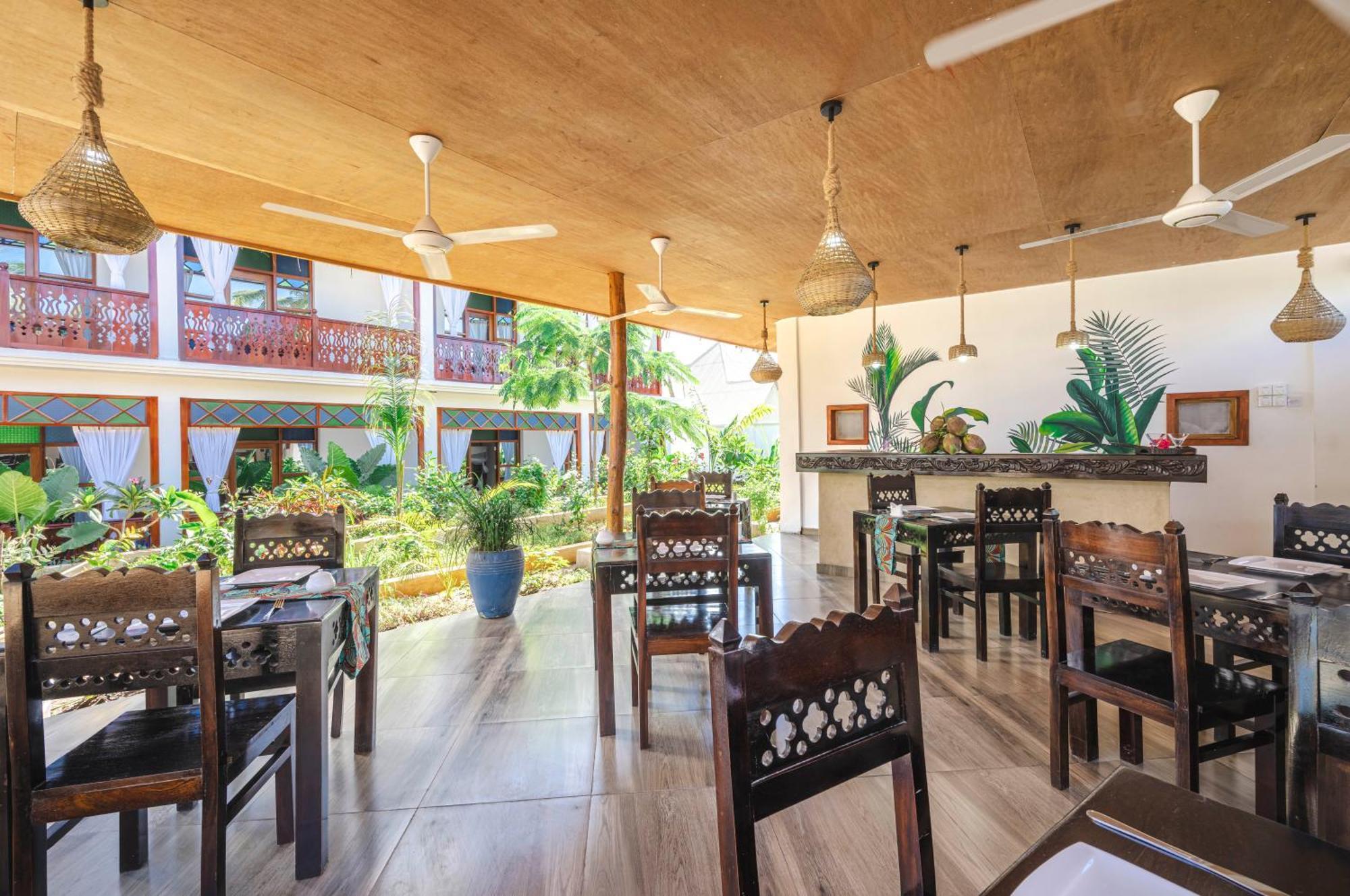 جامبياني Tasneem Islamic Luxury Suites المظهر الخارجي الصورة